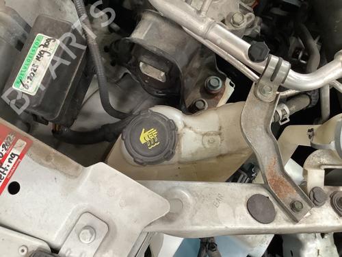 Used Expansion tank NISSAN QASHQAI II SUV (J11, J11_) 1.2 DIG-T (115 hp) 27239260