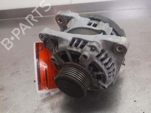 Used Alternator TOYOTA YARIS (_P13_) 1.4 D (NLP130_, NLP130) (90 hp) 30657537