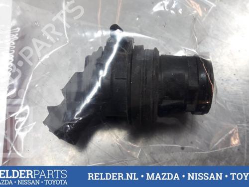 Used Washer pump TOYOTA RAV 4 III (_A3_) 2.2 D 4WD (ALA30_, ALA30R) (136 hp) 22158381