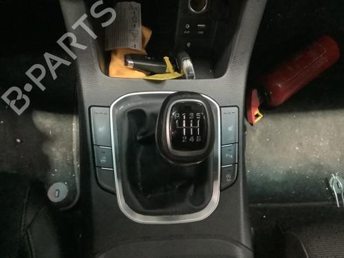 Used Switch Switch HYUNDAI i30 (PDE, PD, PDEN) 1.4 T-GDI (140 hp) 40624904 40624904