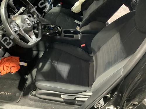 Left front seat NISSAN LEAF (ZE1) Electric | BP30713288C15 - Image 2