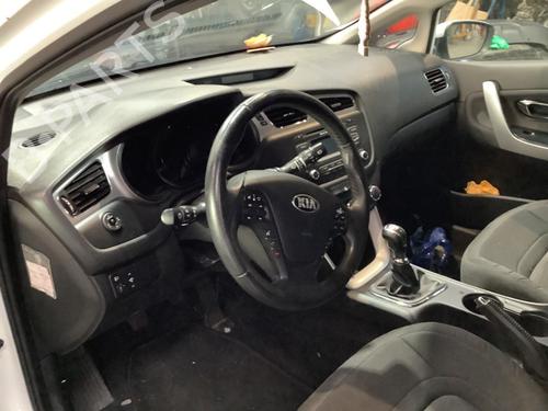 Used Passenger airbag KIA PRO CEE'D (JD) 1.4 CRDi 90 (90 hp) 30804954