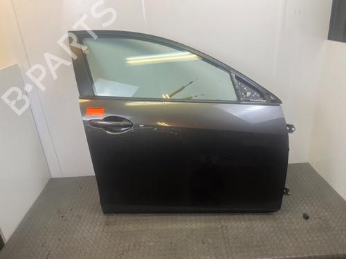 Used Right front door Right front door 38489668 38489668