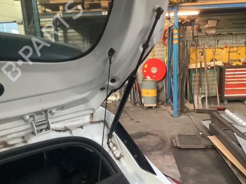 Used Tailgate lift support NISSAN MICRA V (K14) 1.0 IG-T 100 (101 hp) 22164621