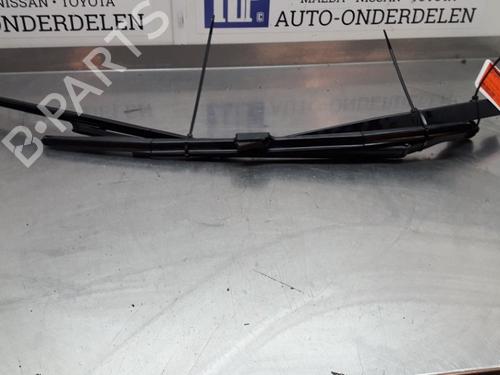 Used Front windshield wiper arm NISSAN LEAF (ZE0) Electric (109 hp) 22164222