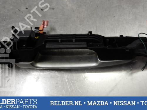 Used Front left exterior door handle TOYOTA COROLLA (_E12_) 1.4 VVT-i (ZZE120_, ZZE120R) (97 hp) 22137549