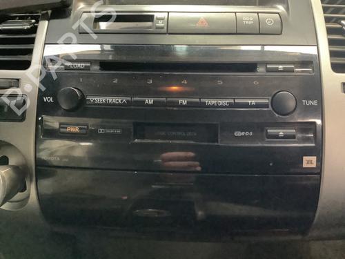 Used Radio Radio TOYOTA PRIUS Liftback (_W2_) 1.5 Hybrid (NHW20_, NHW20R) (112 hp) 40264233 40264233