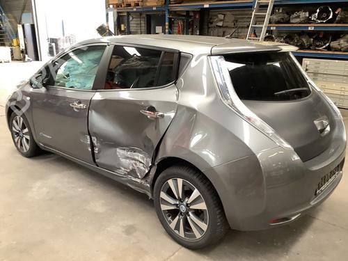 Used Rear bumper reinforcement NISSAN LEAF (ZE0) Electric (109 hp) 22171485
