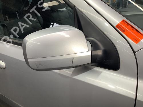 Retrovisor derecho Retrovisor derecho 38085647 38085647