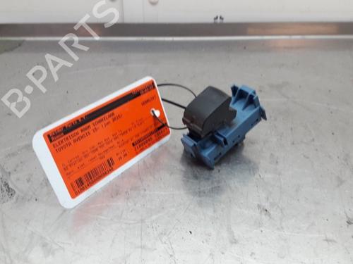 Used Switch TOYOTA AVENSIS Estate (_T27_) 1.6 D4-D (WWT270_) (112 hp) 22163401
