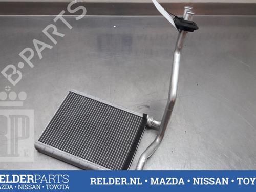 Radiateur de chauffage TOYOTA YARIS (_P13_) 1.3 (NSP130_, NSP130) (99 hp) 22159877