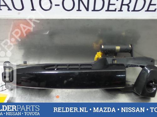 Venstre foran utvendig håndtak TOYOTA RAV 4 II (_A2_) 2.0 4WD (ACA21, ACA20) (150 hp) 22146812