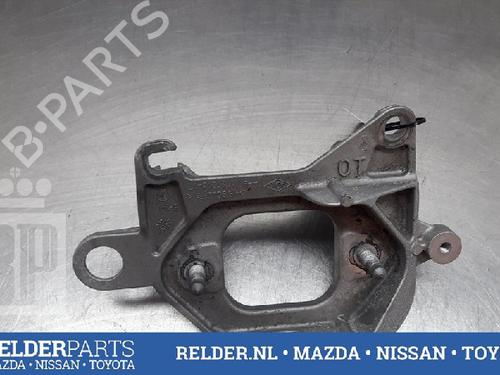Used Engine mount NISSAN QASHQAI II SUV (J11, J11_) 1.6 DIG-T (163 hp) 22161525