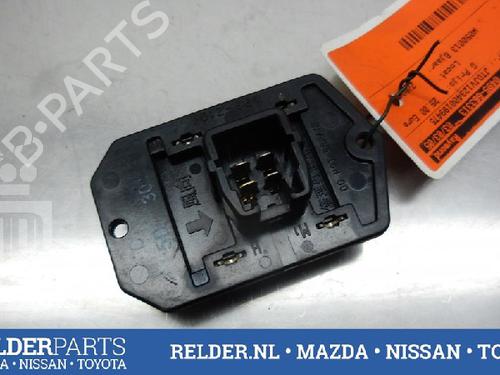 Used Heater resistor TOYOTA YARIS (_P1_) 1.0 (SCP10_, SCP10R) (68 hp) 22134294