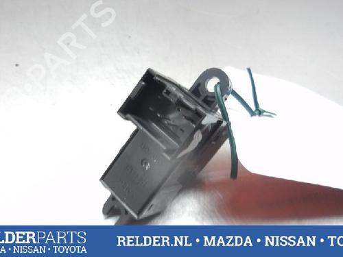 Switch NISSAN PRIMERA (P12) 2.2 Di | BP22136220I30 