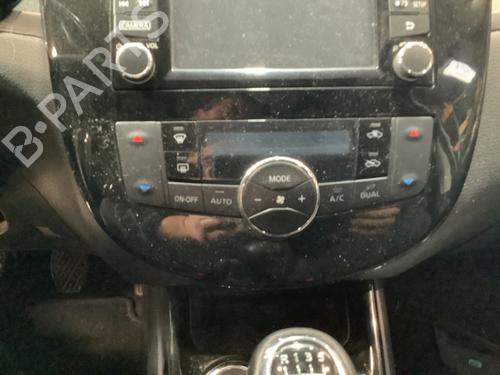 AC Styreenhet / Manøvreringsenhet NISSAN PULSAR Hatchback (C13) 1.2 DIG-T (115 hp) 29300179