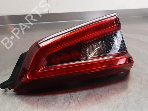 Feu arrière gauche NISSAN QASHQAI II (J11, J11_) 1.2 DIG-T (115 hp) 32660310