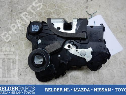 Used Front right lock TOYOTA AVENSIS Estate (_T25_) 2.0 D-4D (ADT250_, ADT250R) (126 hp) 22149440