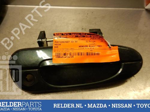 Høyre foran utvendig håndtak MAZDA 626 V Station Wagon (GW) 2.0 Turbo DI (GWFW) (101 hp) 22135448