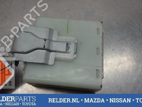 control-unit-nissan-almera-ii-n16-15-285505m400-2000-22146921 main image
