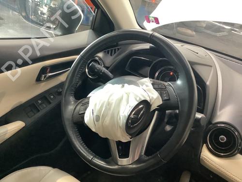 Used Steering wheel MAZDA 2 Hatchback (DL, DJ) 1.5 SKYACTIV-G (90 hp) 24330596