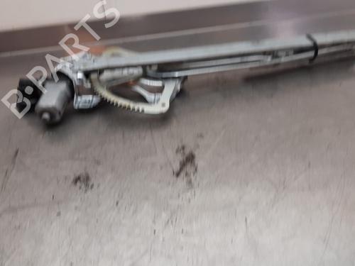 Front right window mechanism TOYOTA YARIS (_P9_) 1.33 VVT-i (NSP90_, NSP90R) | BP30159875C23