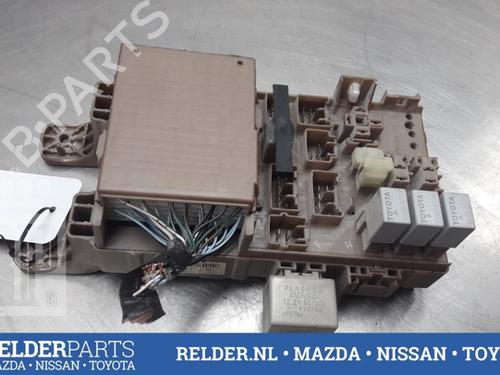 Fuse box TOYOTA COROLLA (_E12_) 1.6 VVT-i (ZZE121_, ZZE121R) | BP22158164E1 