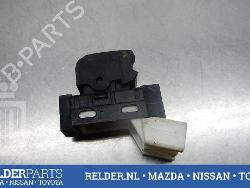 Used Switch NISSAN PIXO (UA0) 1.0 (68 hp) 22145077