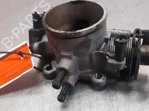 Used Throttle body KIA SPORTAGE II (JE_, KM_) 2.0 i 16V (141 hp) 26912433