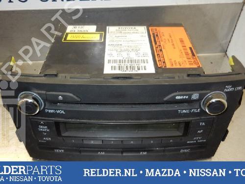 Used Radio TOYOTA AURIS (_E15_) 1.6 (ZRE151_, ZRE151R) (124 hp) 22138341