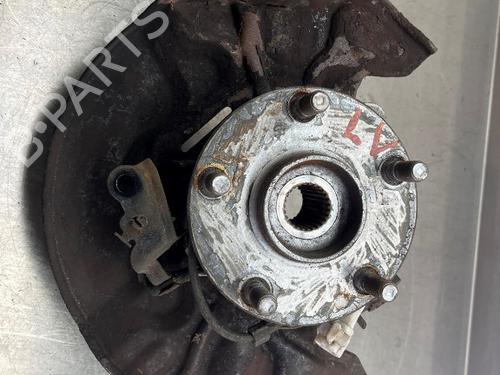 Andre TOYOTA COROLLA Verso (ZER_, ZZE12_, R1_) 1.8 (ZNR11_, ZNR11R) (129 hp) 32985455