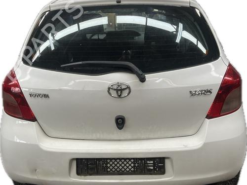 Used Right rear brake caliper TOYOTA YARIS (_P9_) 1.0 VVT-i (KSP90_, KSP90R) (69 hp) 25004823