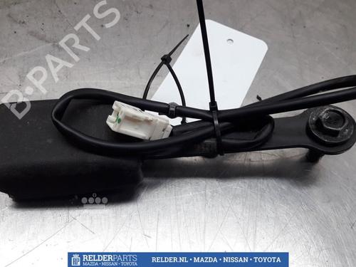 Used Seat buckle NISSAN MICRA IV (K13K, K13KK) 1.2 (80 hp) 22156275