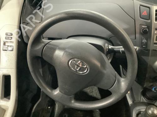 Steering wheel TOYOTA YARIS (_P9_) 1.0 VVT-i (KSP90_, KSP90R) | BP29917227C49
