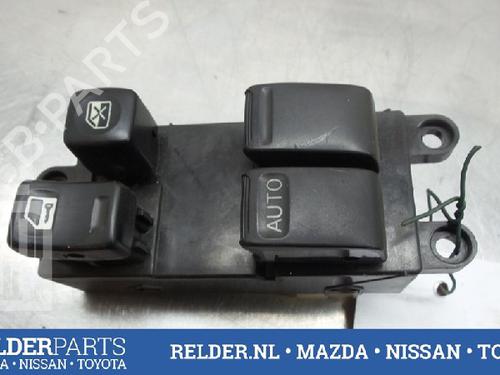 Used Switch NISSAN ALMERA II Hatchback (N16) 1.5 (90 hp) 22138309
