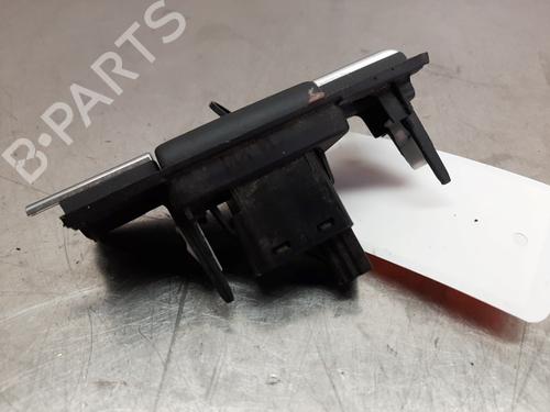 Warning switch MAZDA CX-3 (DK) 2.0 SKYACTIV-G | BP29917199I22 - Image 2