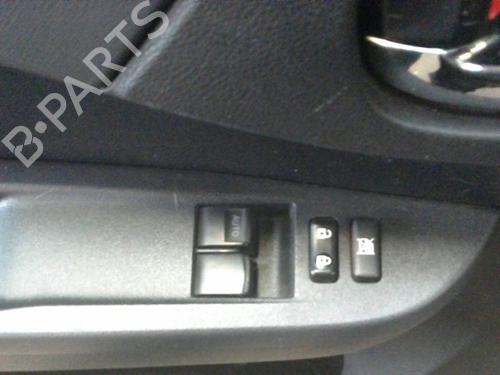 Used Switch Switch 22154881 22154881