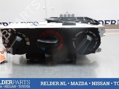 Used Climate control NISSAN PRIMERA Hatchback (P11) 2.0 TD (90 hp) 22135999