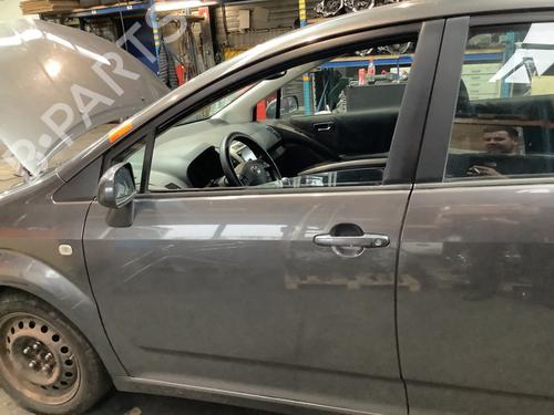 Used Left front door TOYOTA COROLLA Verso (ZER_, ZZE12_, R1_) 2.2 D-4D (AUR10_, AUR10R) (136 hp) 29698634