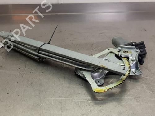 Front right window mechanism TOYOTA YARIS (_P9_) 1.33 VVT-i (NSP90_, NSP90R) | BP32082581C23