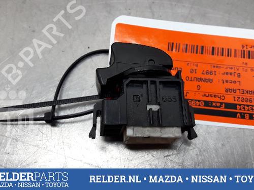 Used Switch TOYOTA LAND CRUISER 90 (_J9_) 3.0 TD (KZJ90_, KZJ95_, KZJ90R, KZJ95R, KZJ90W, KZJ95W) (125 hp) 22159307