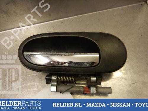Used Rear right exterior door handle NISSAN ALMERA TINO (V10) 1.8 (116 hp) 22136915