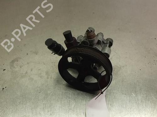 Used Steering pump TOYOTA COROLLA Verso (_E12_) 1.8 VVT-i (ZZE122_, ZZE122R) (135 hp) 28118683
