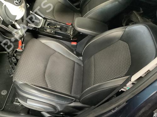 Sæde venstre fortil KIA CEED Sportswagon (CD) 1.0 T-GDI (120 hp) 28118708