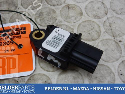 Used Electronic module TOYOTA AURIS (_E15_) 1.6 (ZRE151_, ZRE151R) (124 hp) 22148758
