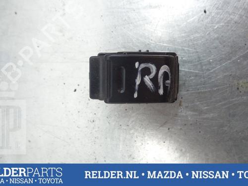 Used Switch TOYOTA PRIUS Liftback (_W2_) 1.5 Hybrid (NHW20_, NHW20R) (112 hp) 22154228