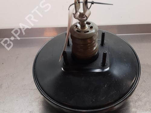 Used Servo brake TOYOTA YARIS (_P9_) 1.3 VVT-i (SCP90_, SCP90R) (87 hp) 28173510