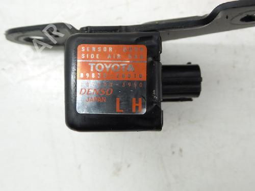 Module électronique TOYOTA CELICA Coupe (_T23_) 1.8 16V VT-i (ZZT230_, ZZT230) (143 hp) 22147907