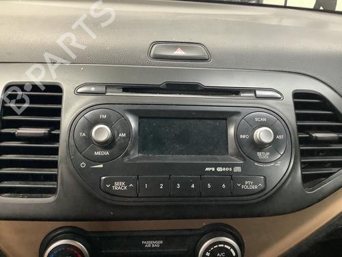 Used Radio Radio KIA PICANTO II (TA) 1.2 (85 hp) 33745894 33745894