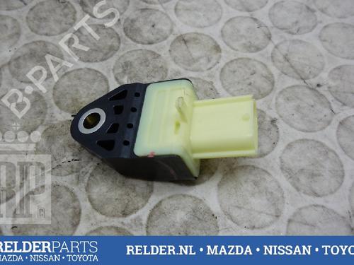 Used Electronic module TOYOTA IQ (_J1_) 1.0 (KGJ10_, KGJ10R) (68 hp) 22147512